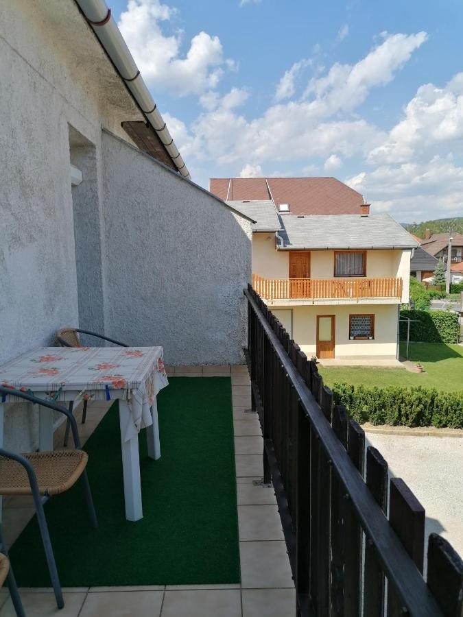 Ildiko Vendeghaz Heviz Apartment Exterior photo
