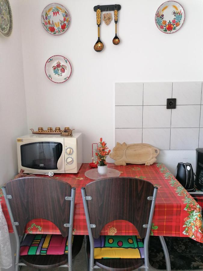 Ildiko Vendeghaz Heviz Apartment Exterior photo