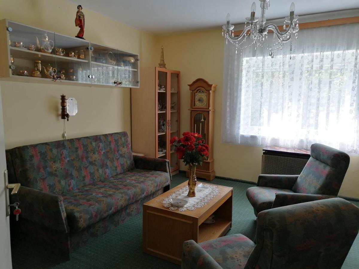 Ildiko Vendeghaz Heviz Apartment Exterior photo